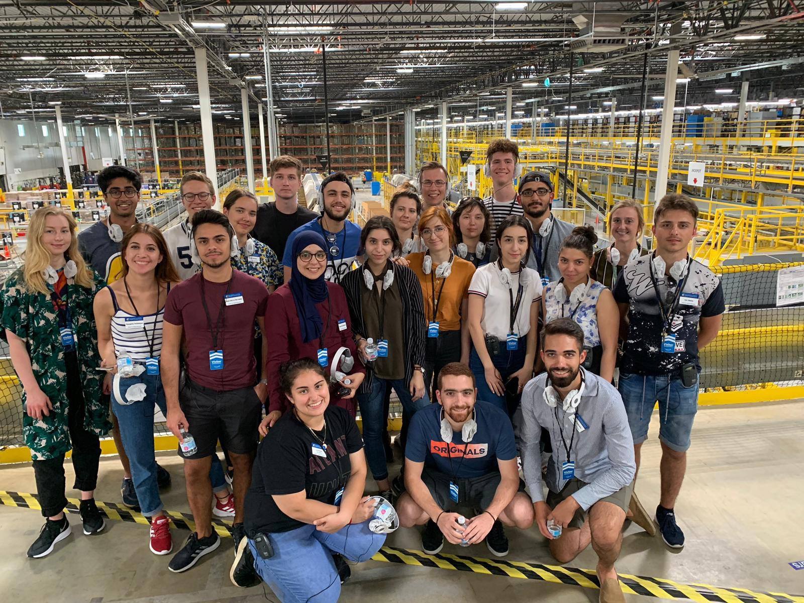 SUSI group picture, Amazon headquarters in Tennessee